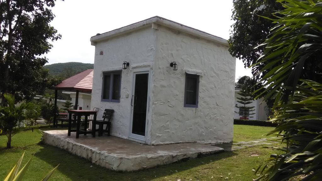 White Rock Resort Pak Chong Екстериор снимка